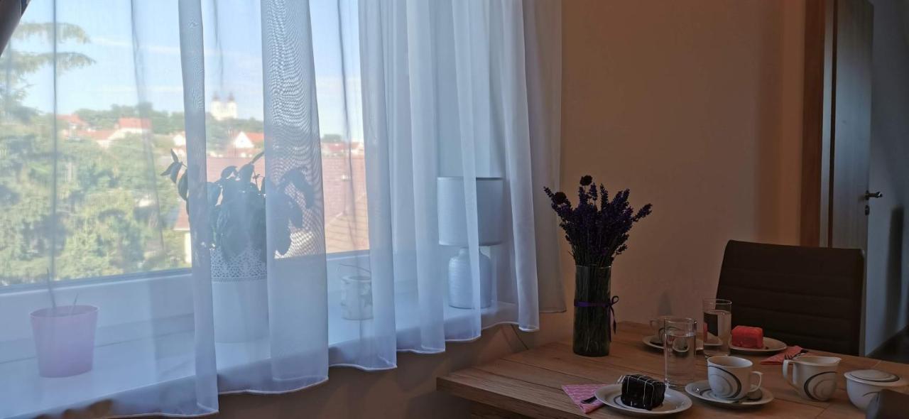 Dalia Apartman Tihany Exterior photo